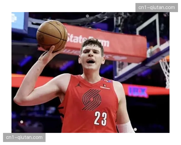 克林根20篮板负17正负值揭示数据陷阱篮板数据掩盖防守漏洞